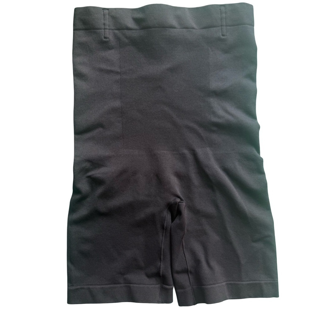 Source Unknown Black Shapewear High-Waisted Shorts Women’s M/L